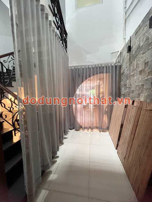 Rem-cua-voan-xam-duc-lo-cao-cap-11