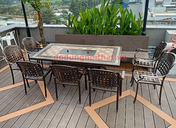 Ban-cafe-san-vuon-ngoai-troi-bv14a-bv14b