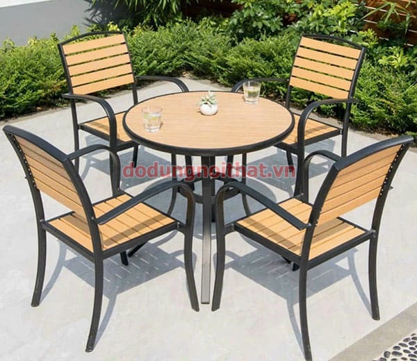 Ban-cafe-san-vuon-ngoai-troi-bv20-5
