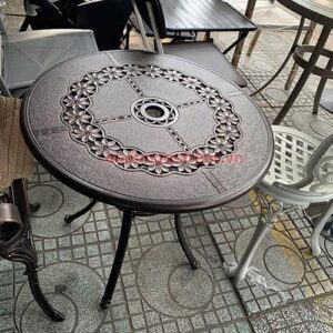 Ban-ngoai-troi-cafe-san-vuon-bv2