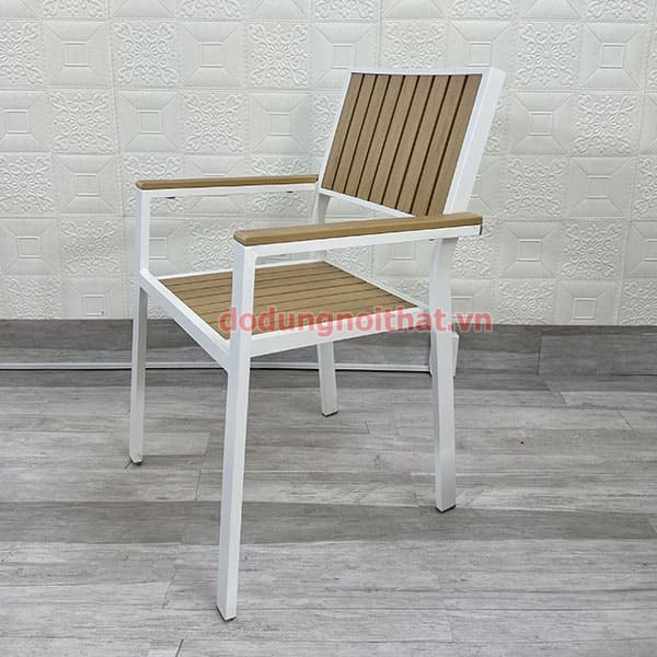 Ghe-ngoai-troi-cafe-san-vuon-av11-3