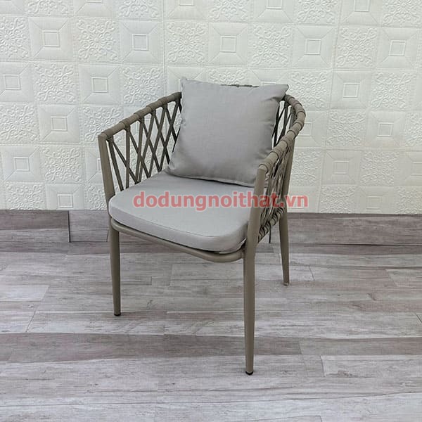 Ghe-ngoai-troi-cafe-san-vuon-av12-xam-1