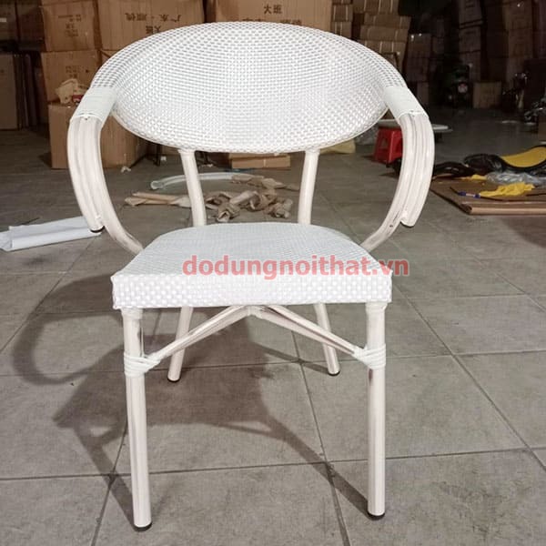 Ghe-ngoai-troi-san-vuon-cafe-av06