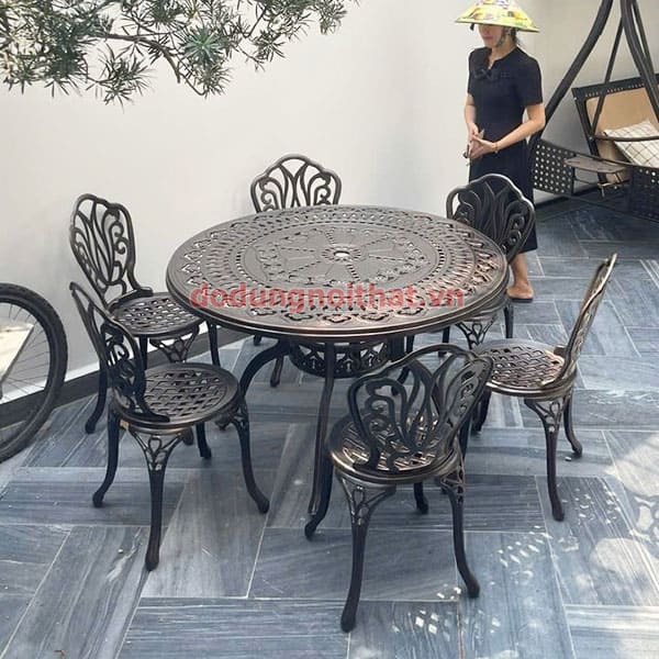 Ghe-san-vuon-cafe-ngoai-troi-av01-dong-1