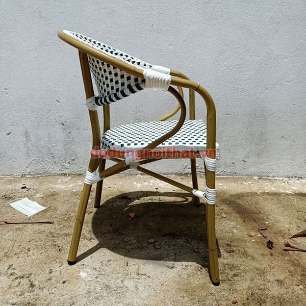 Ghe-san-vuon-cafe-ngoai-troi-av05-3