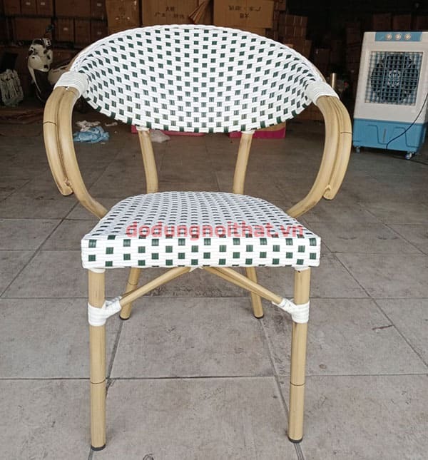 Ghe-san-vuon-cafe-ngoai-troi-av05-7