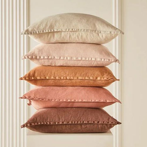 Vi-sao-goi-tua-van-phong-ngay-cang-duoc-ua-chuong-4c