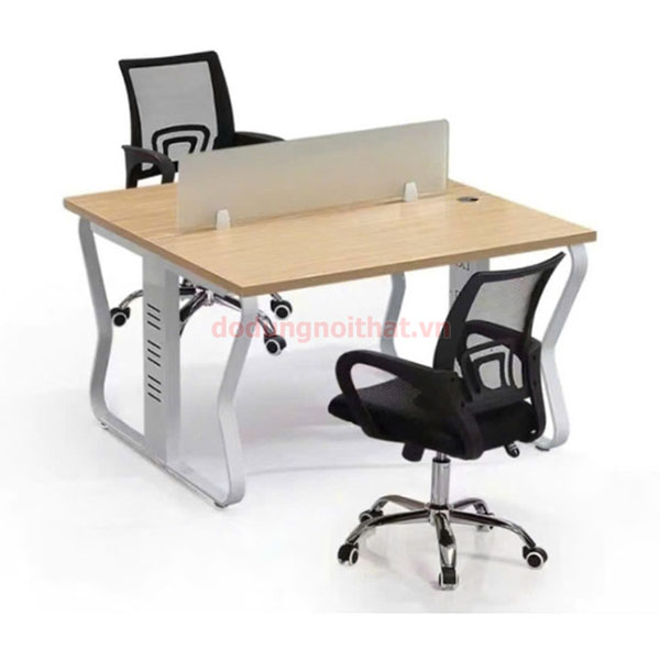 Ban-van-phong-db3-hcm