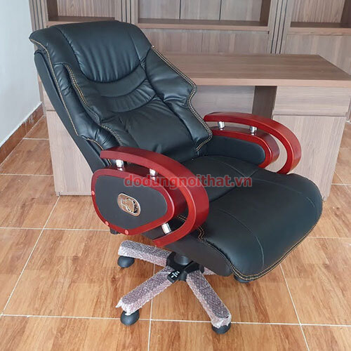 Ghe-giam-doc-boc-da-d30-5