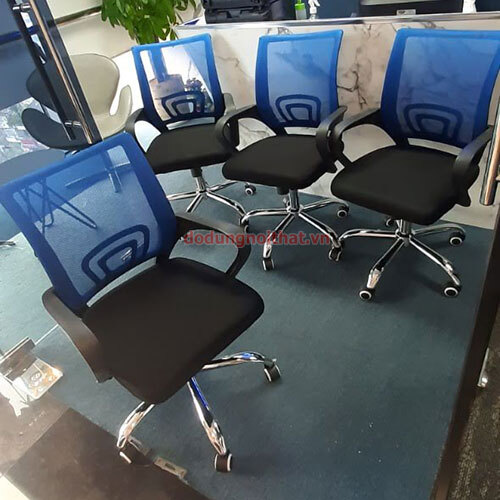 Ghe-van-phong-cao-cap-gia-re-d1-1