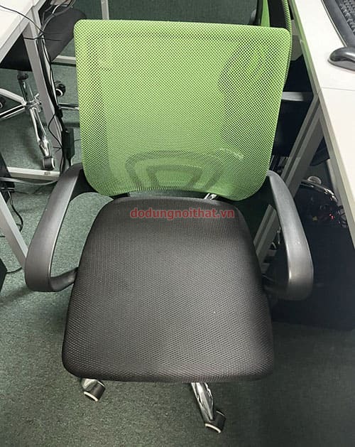 Ghe-van-phong-cao-cap-gia-re-d1-11