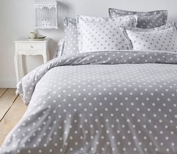 Xu-huong-drap-giuong-dep-nam-2025-sang-trong-va-tinh-te-7a