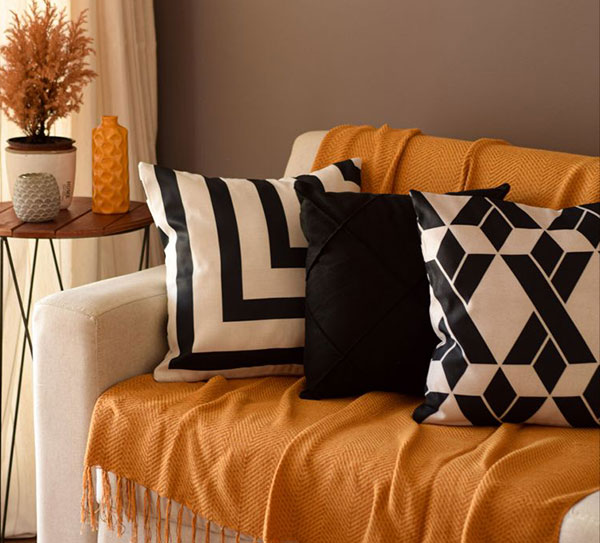 Bi-kip-phoi-goi-tua-va-sofa-cach-tao-diem-nhan-noi-that-dep-mat-2c